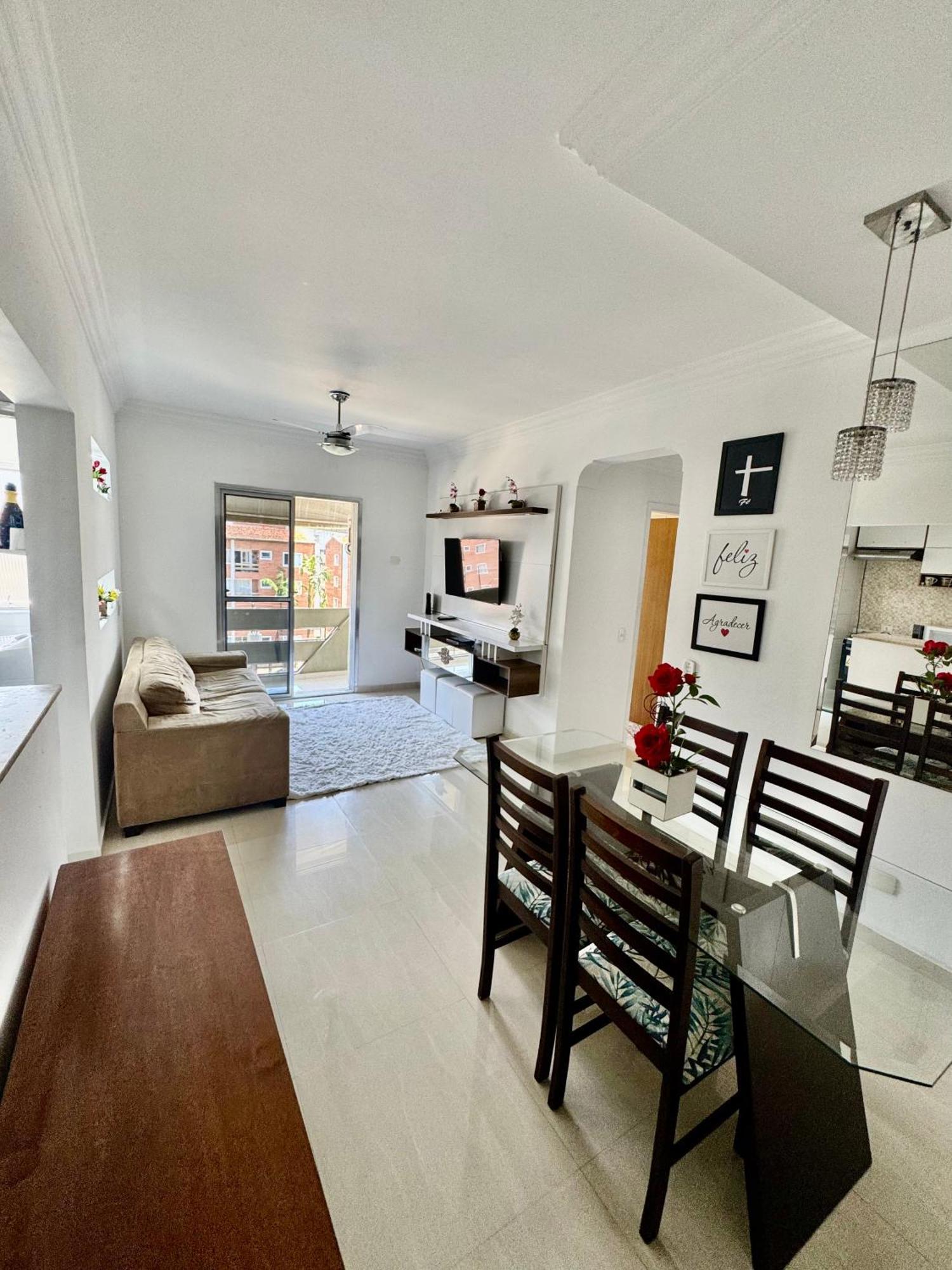 Excelente Apartamento Bem Localizado A 450 Metros Da Praia Guaruja Bagian luar foto