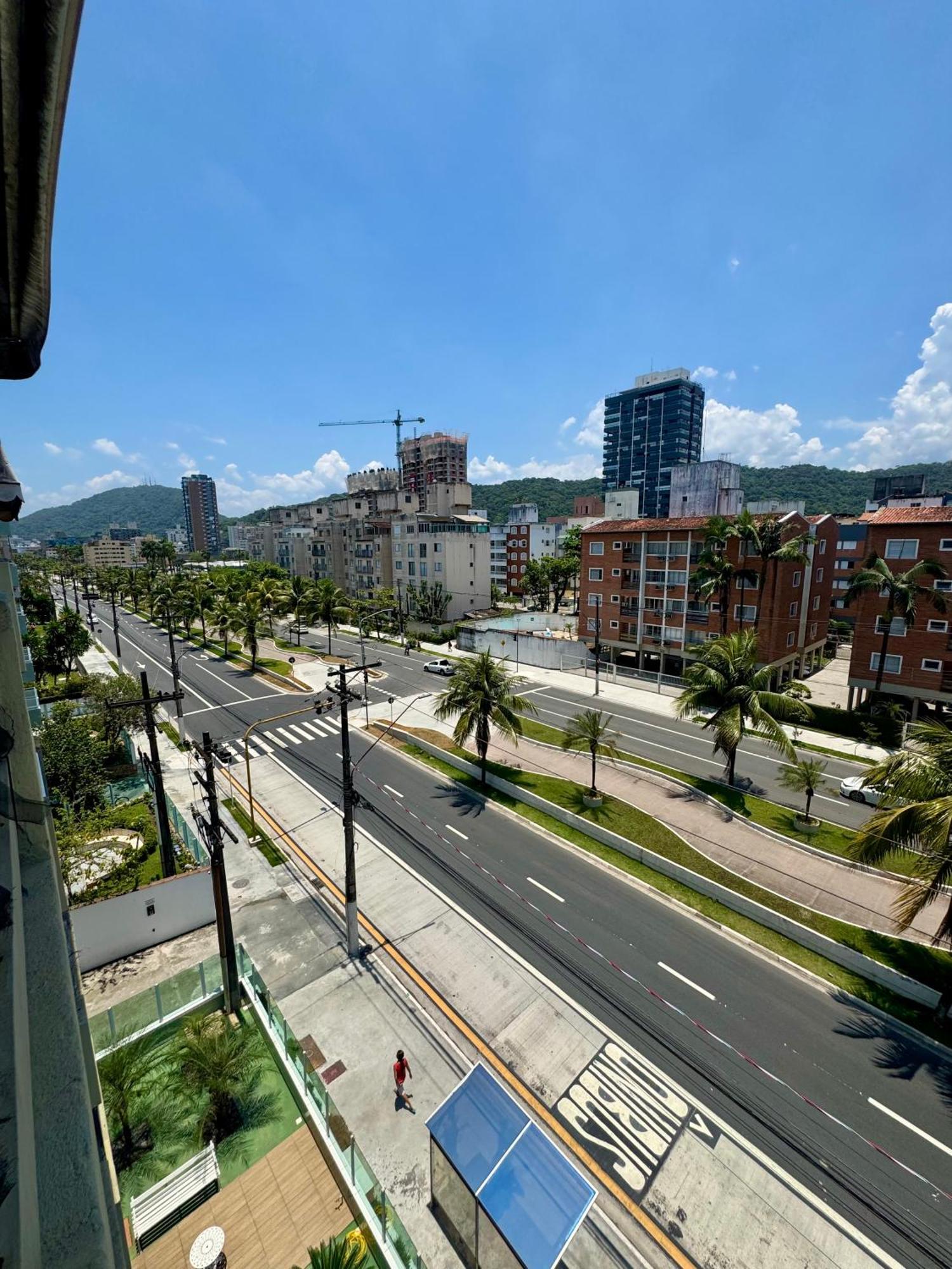 Excelente Apartamento Bem Localizado A 450 Metros Da Praia Guaruja Bagian luar foto